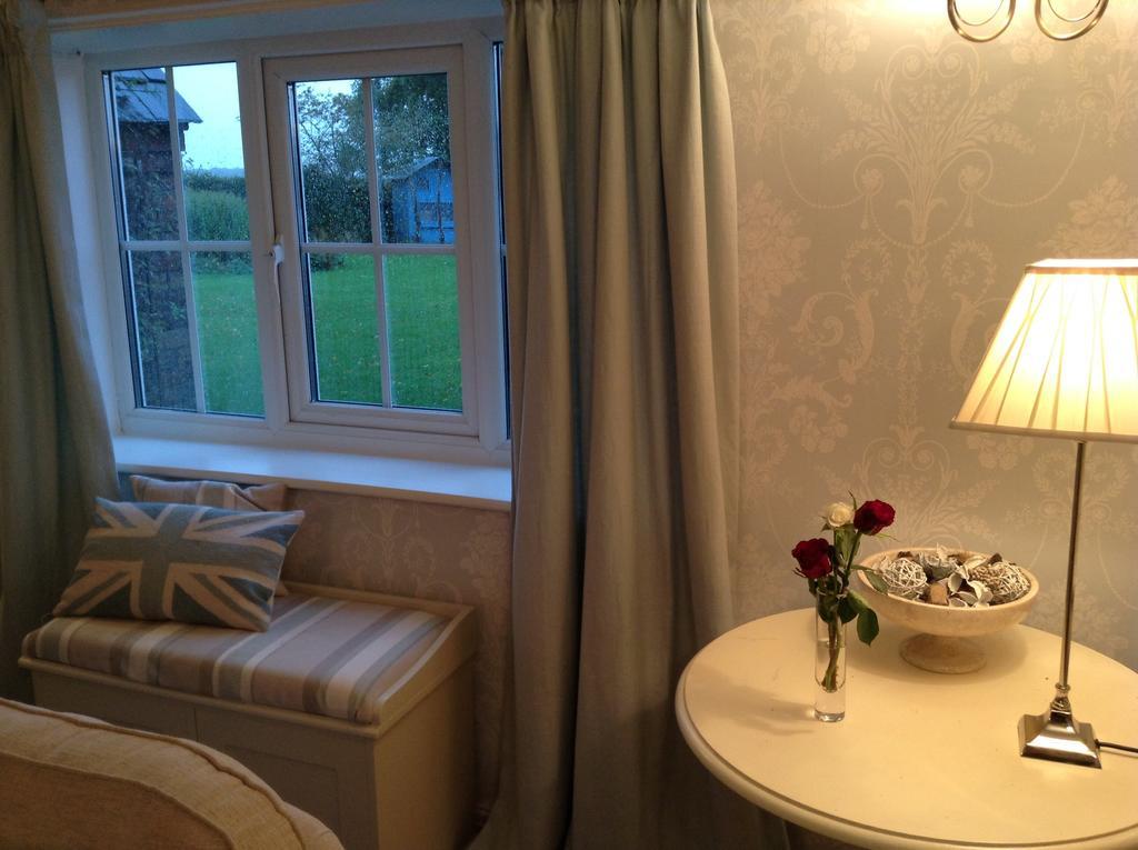 Birtles Farm Bed And Breakfast Knutsford Exterior foto